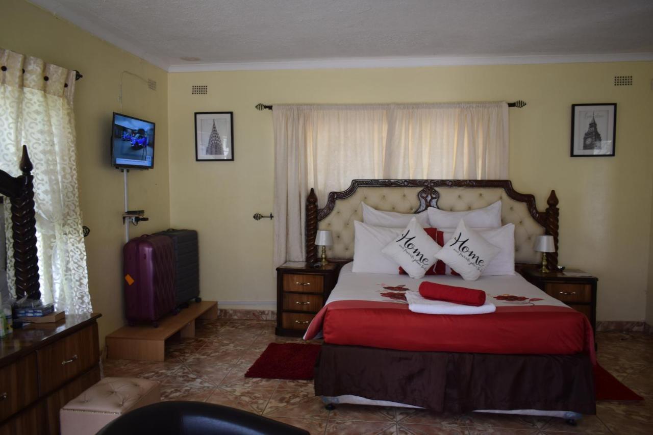 Northwood The Crown Inn Guest House מראה חיצוני תמונה