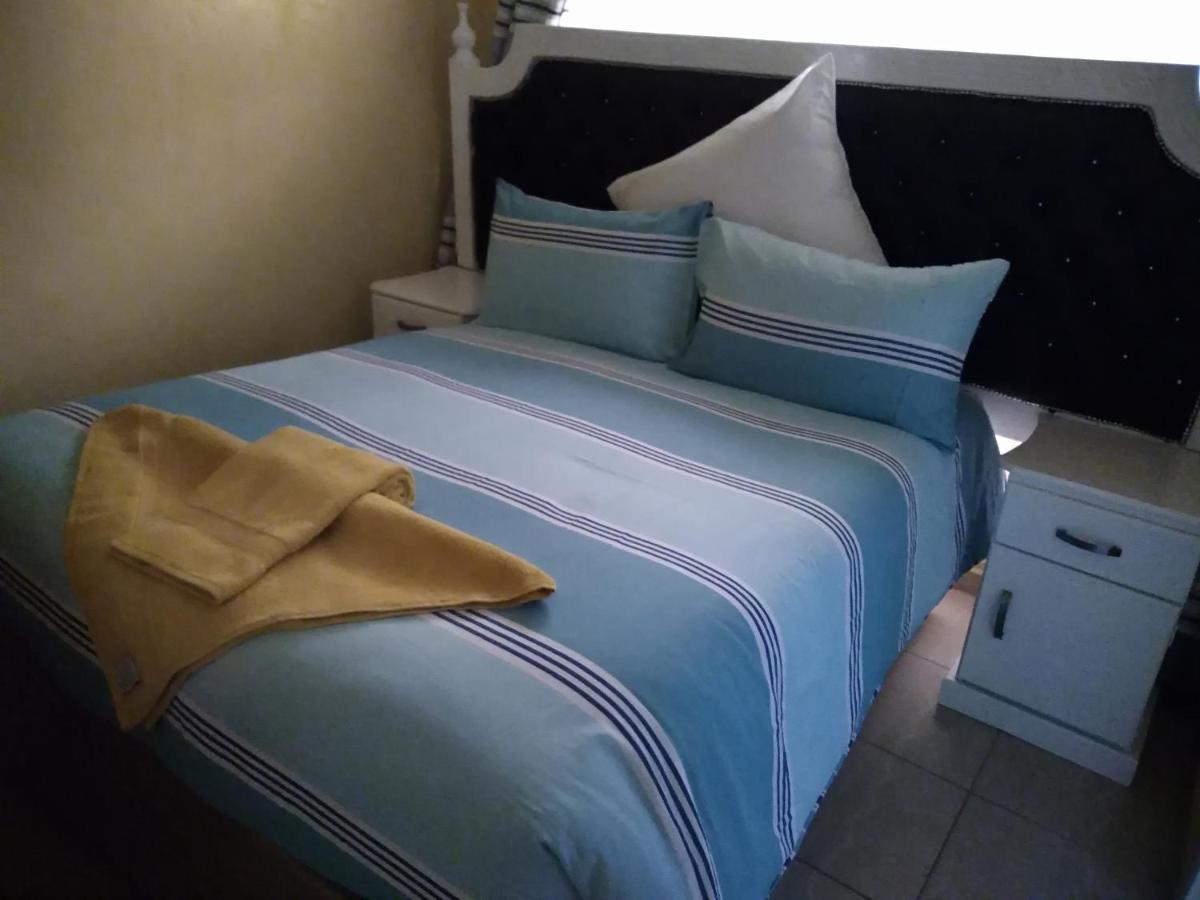Northwood The Crown Inn Guest House מראה חיצוני תמונה